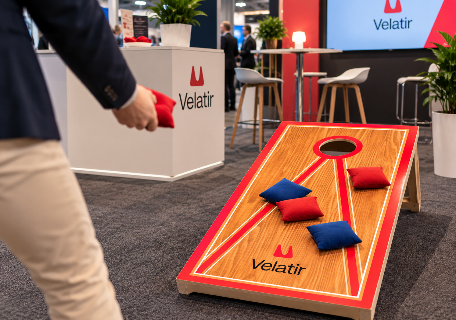 Cornhole hos Velatir